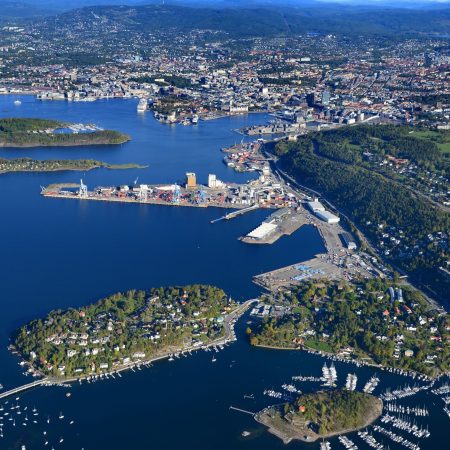 Oversikt over Oslofjorden og Oslo