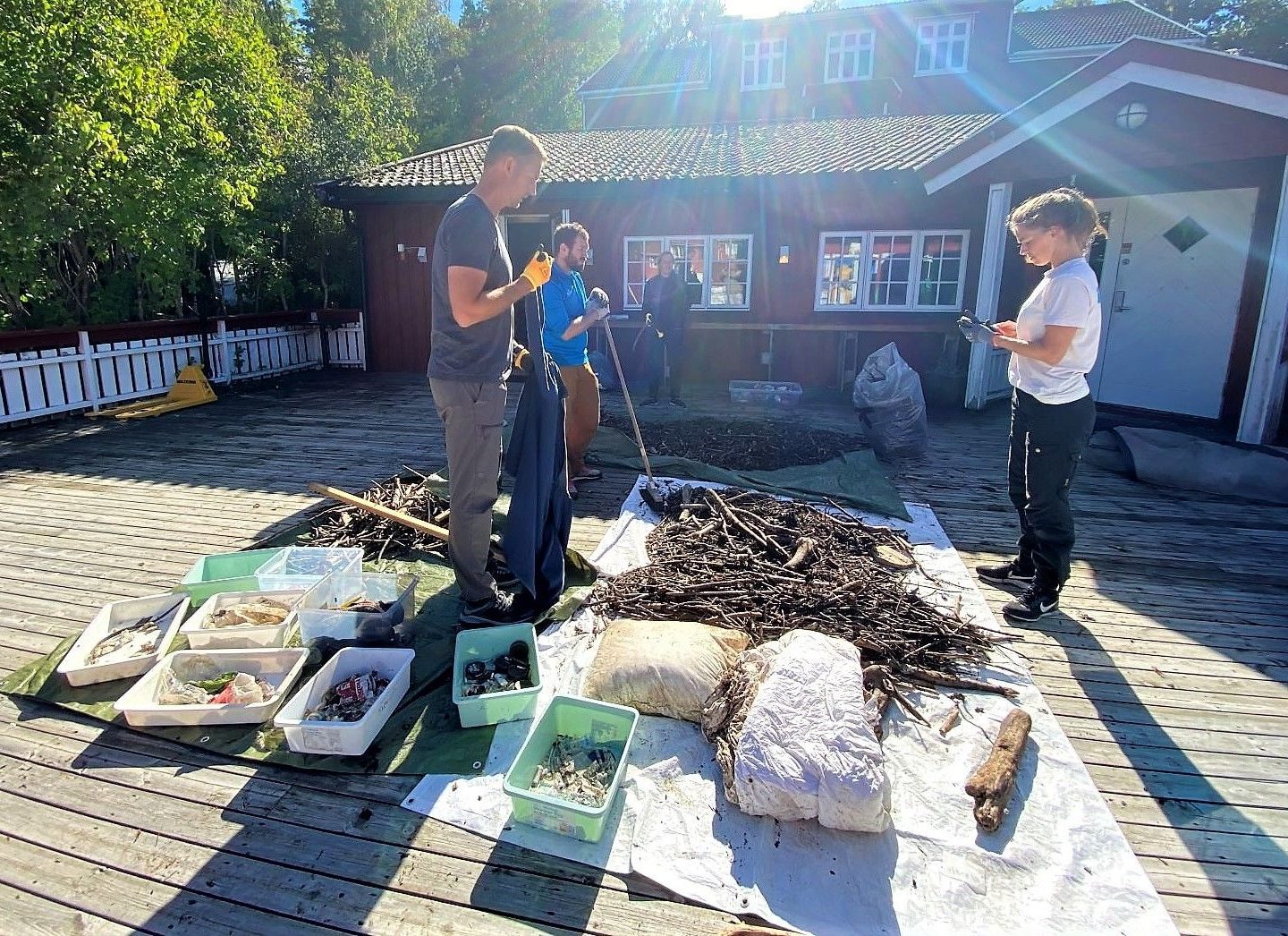 forsøpling, fangst fra Trash Trawl sorteres