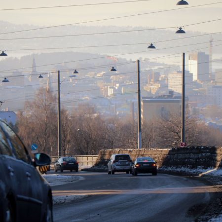 Gå til Klimagassutslippene ned 25 prosent siden 2009