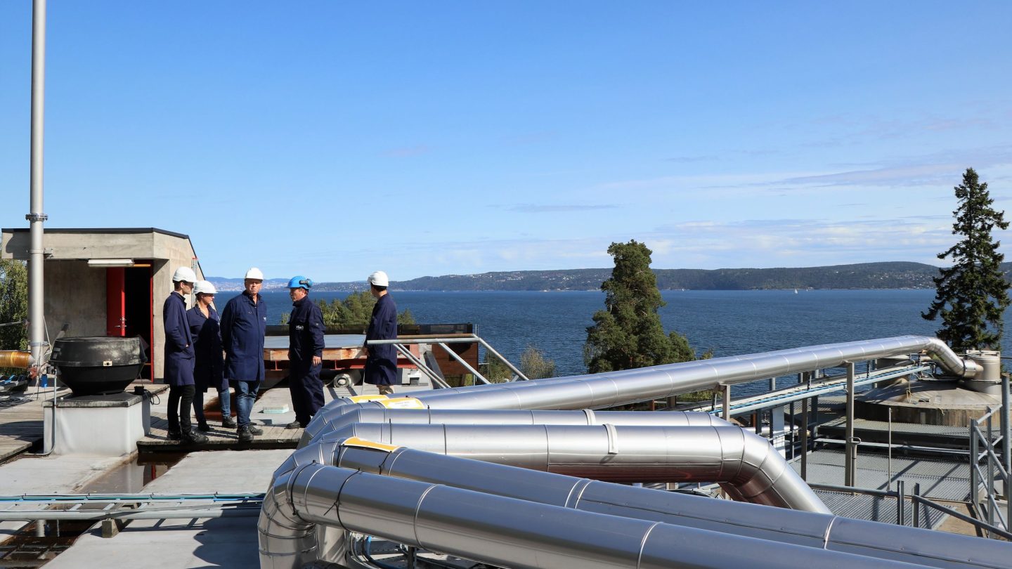 To tredeler av Oslos avløpsvann fraktes til anlegget på Slemmestad gjennom en 42 kilometer lang tunnel.