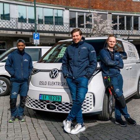 Gå til Elvarebil har gitt dem billigere parkering, bom og drivstoff